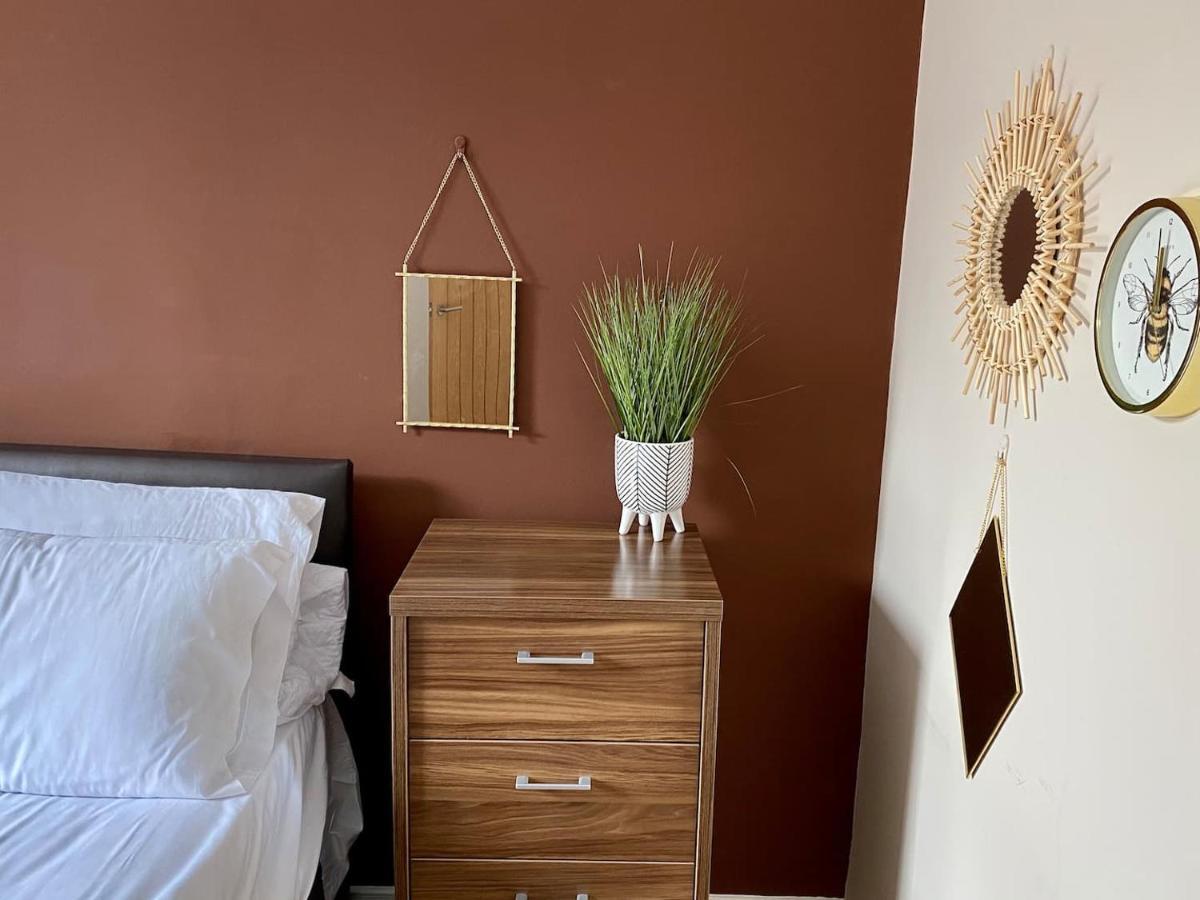 4 Bed Home Portrush Town Centre Zewnętrze zdjęcie