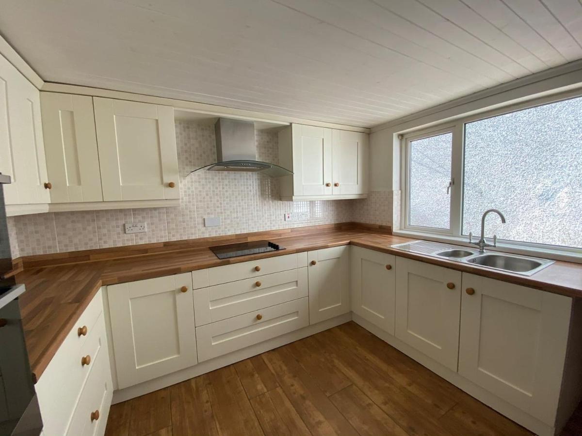 4 Bed Home Portrush Town Centre Zewnętrze zdjęcie